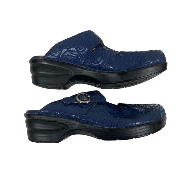 Portlandia Women's Clogs Size 38M US 7 Slip-on BLUE Slip Resistant - Picture 1 of 8